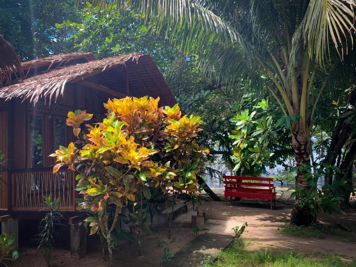 3Will Bunaken Dive Resort Exterior foto
